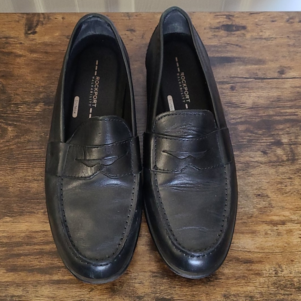 Rockport dress shoes